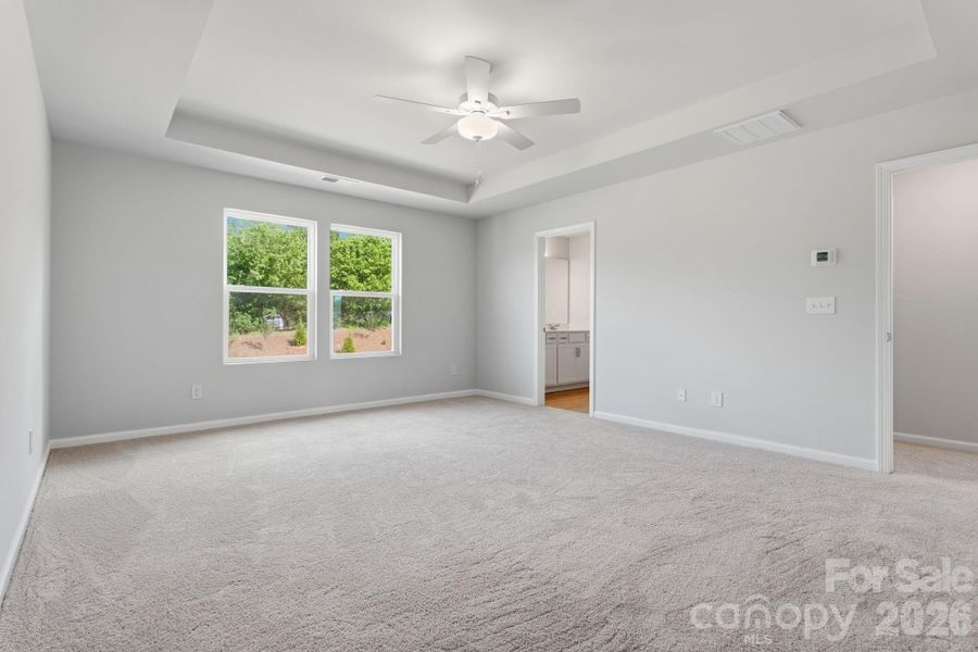 Spacious, unfurnished interior of a new home in Piper Creek, Newton (Image 29).