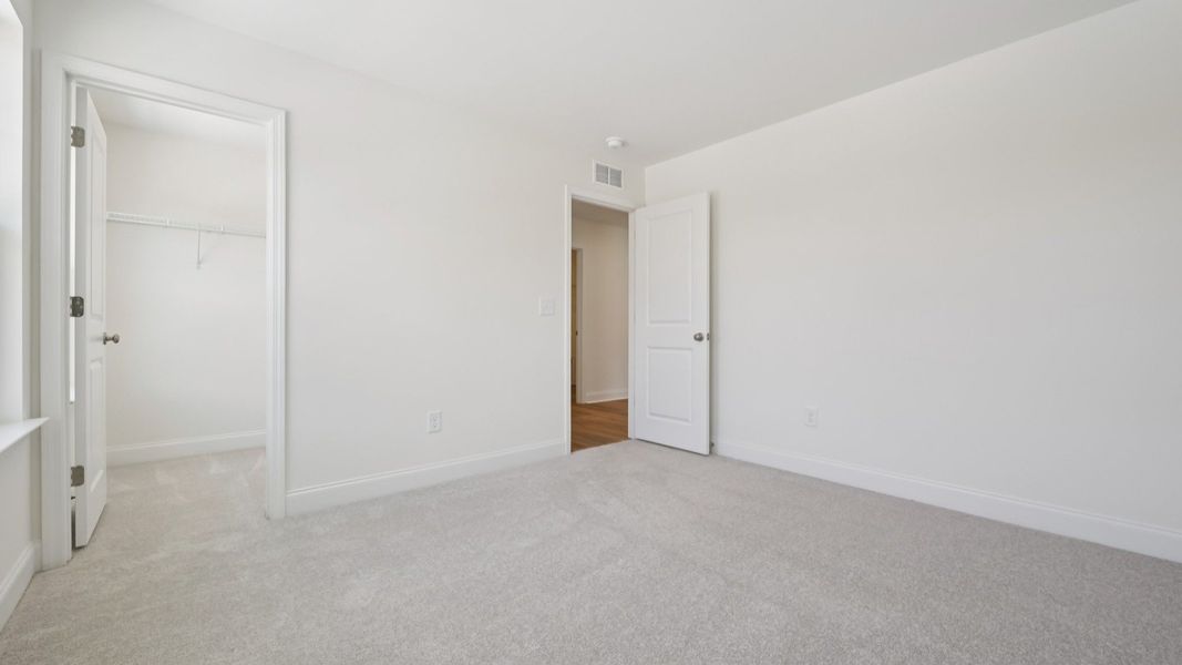 Representative furnished interior of a home built from the Norris by DRB Homes in Blake Pond, Lillington (Image 50).