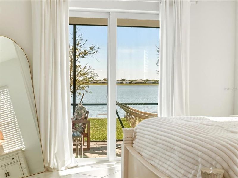 Furnished interior view inside a new home in , Englewood (Image 38).