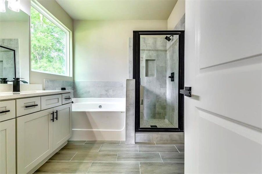 Furnished interior view inside a new home in , Conyers (Image 6).