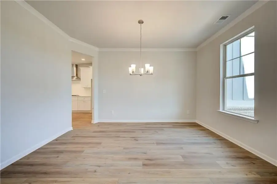 Spacious, unfurnished interior of a new home in Brighton, Locust Grove (Image 25).