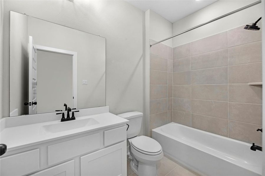 Representative image. Features, specifications, selections and colors may vary.