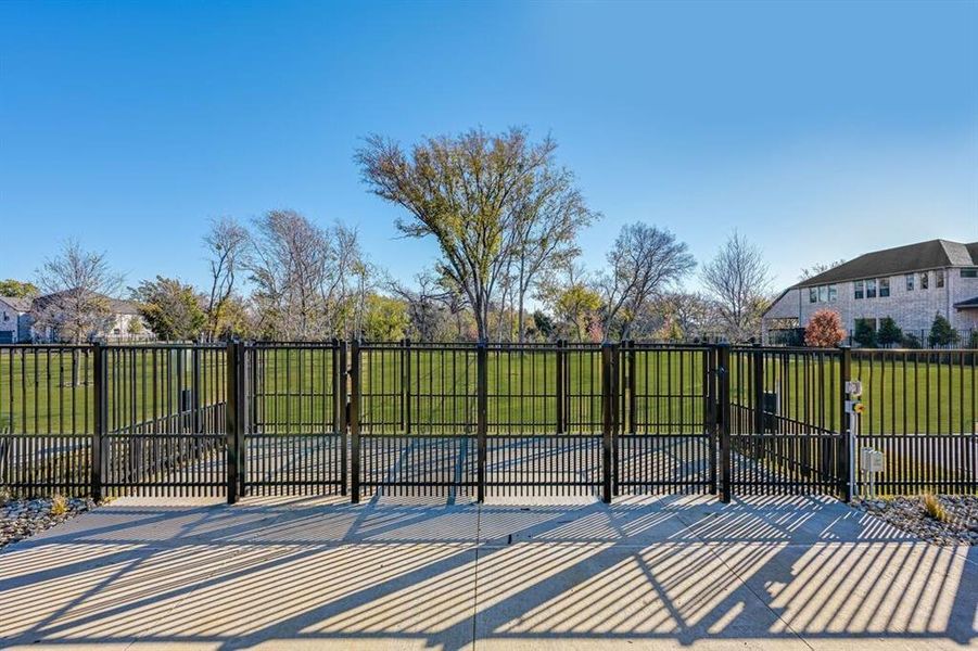 Cross Creek Meadows Community