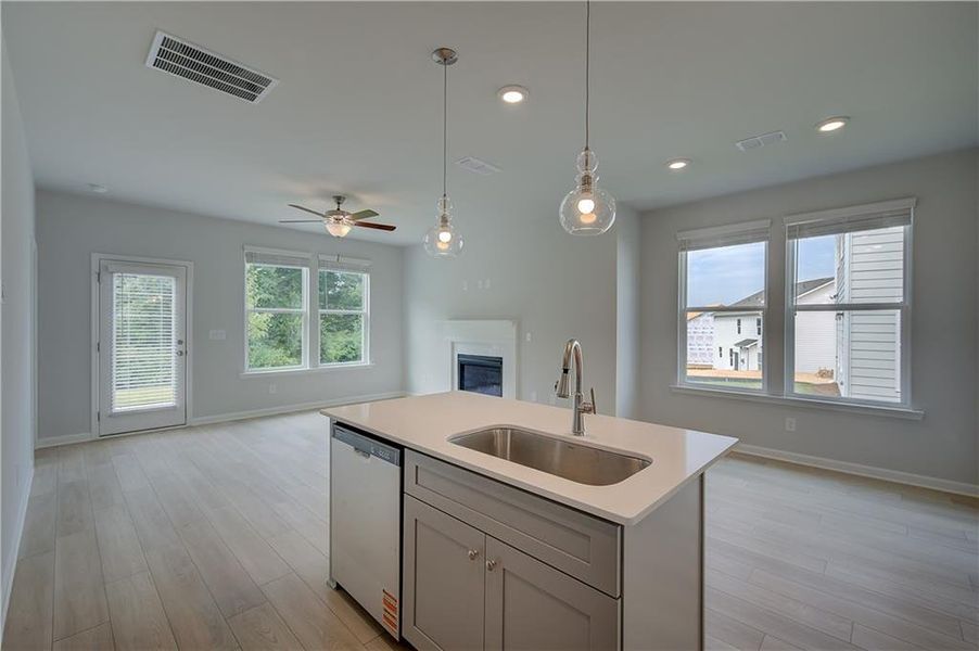 Furnished interior view inside a new home in Abbotts Crossing, Conyers (Image 5).
