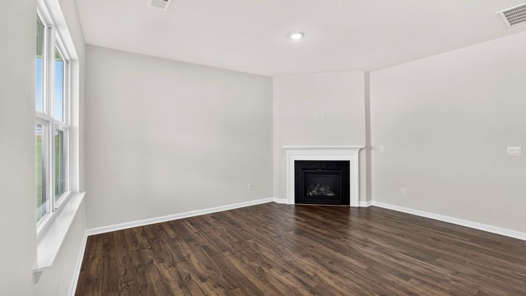 Spacious, unfurnished interior of a new home in Durbin Meadows Traditions, Fountain Inn (Image 18). Spacious, unfurnished interior of a new home in Durbin Meadows Traditions, Fountain Inn (Image 18).