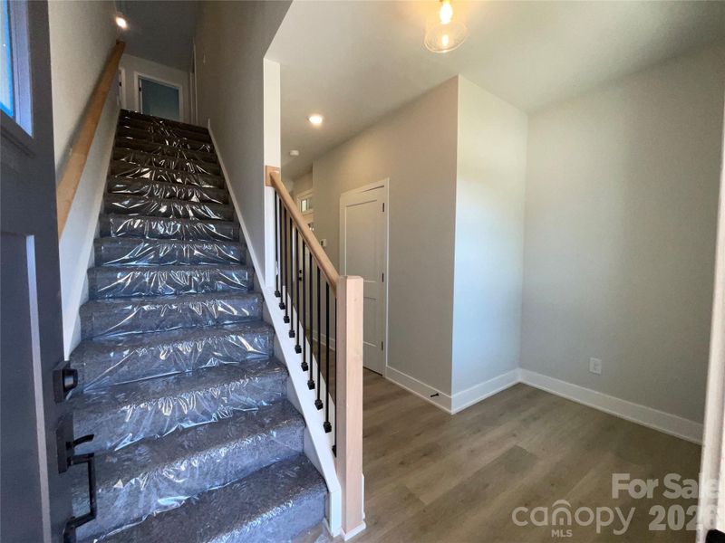 Spacious, unfurnished interior of a new home in Pine Trace, Gastonia (Image 13).