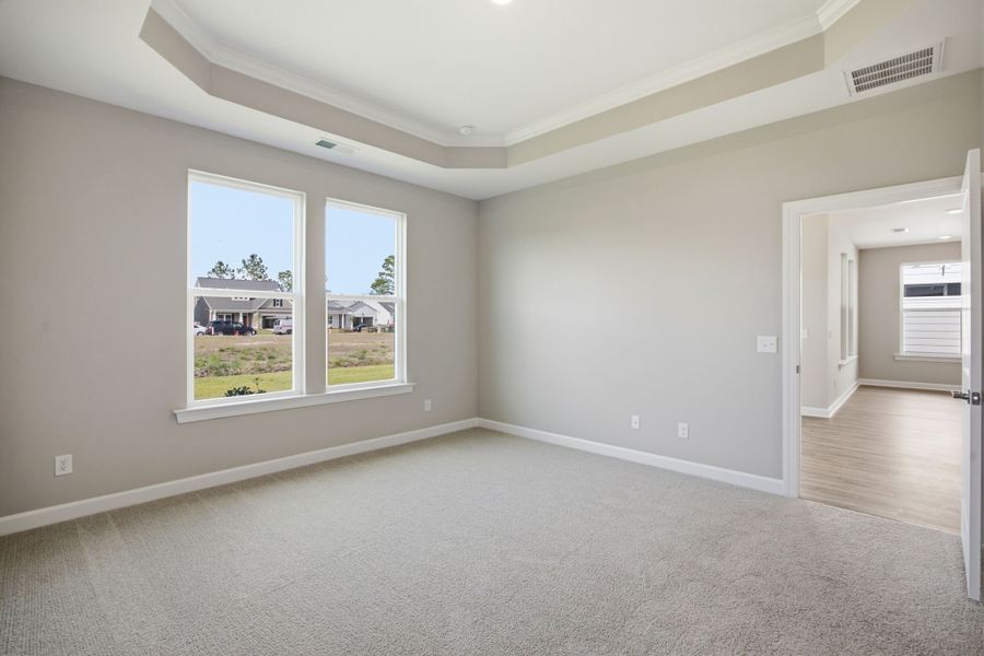 Spacious, unfurnished interior of a new home in Terrapin, Leland (Image 17).