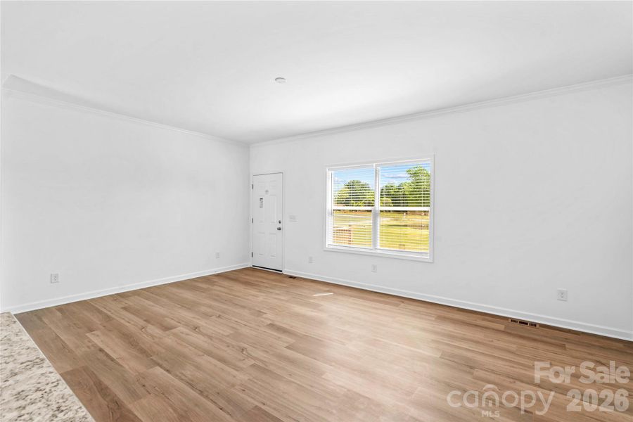 Spacious, unfurnished interior of a new home in , Catawba (Image 16).