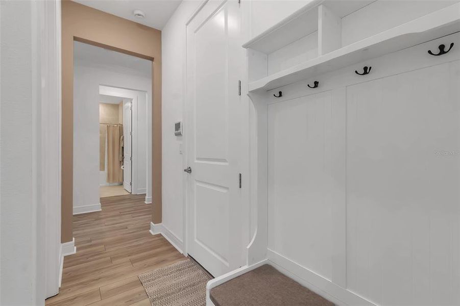 Spacious, unfurnished interior of a new home in Del Webb BayView, Parrish (Image 18). Spacious, unfurnished interior of a new home in Del Webb BayView, Parrish (Image 18).