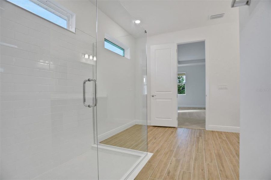 Spacious, unfurnished interior of a new home in Seaire, Parrish (Image 21).