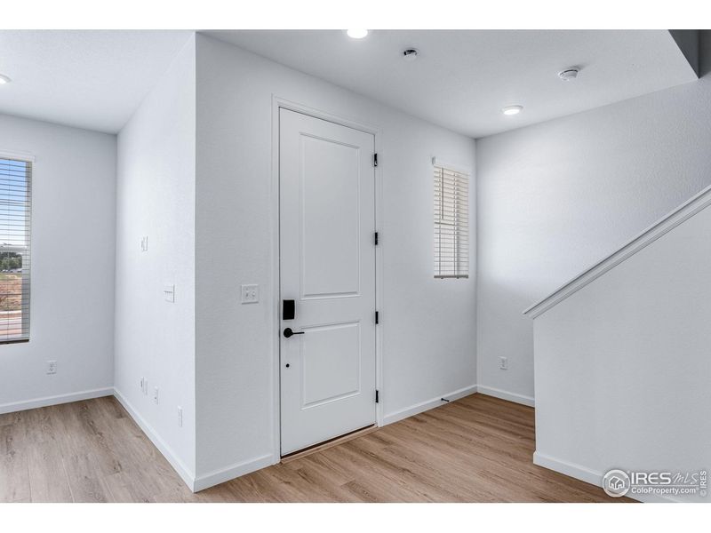 Spacious, unfurnished interior of a new home in , Berthoud (Image 14).