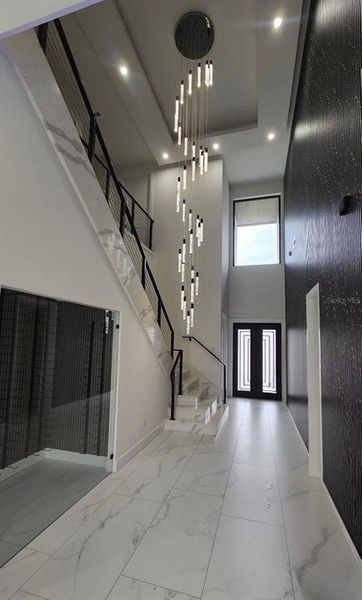 Spacious, unfurnished interior of a new home in , Tampa (Image 16).