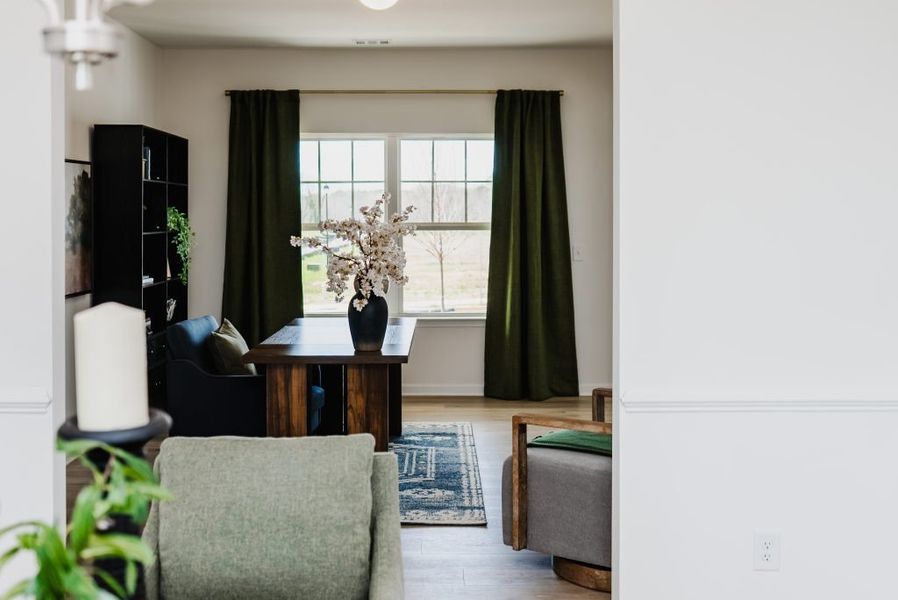 Furnished interior view inside a new home in Creekside Landing, Dallas (Image 32).