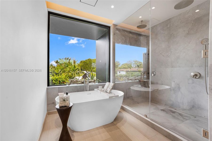 Furnished interior view inside a new home in , Miami Beach (Image 72).