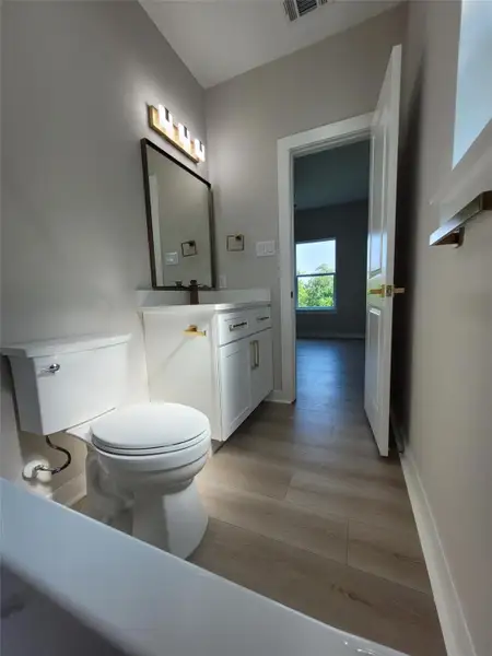 Image 47 of a home in . Image 47 of a home in .