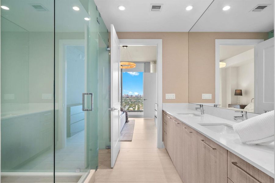 TURNKEY RESIDENCE