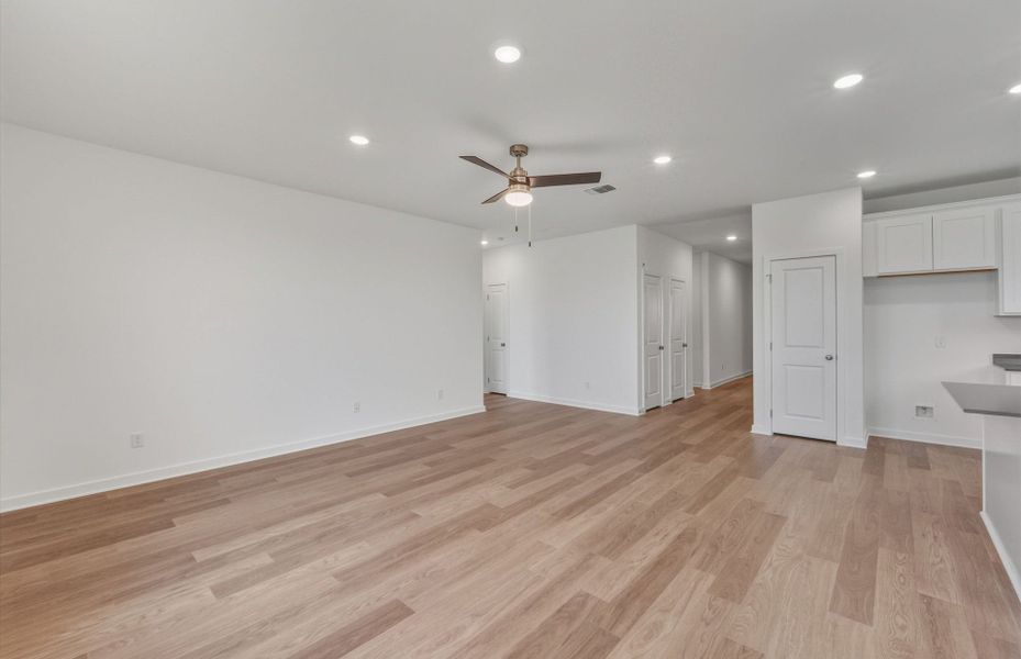 Spacious, unfurnished interior of a new home in Alto, San Marcos (Image 15).