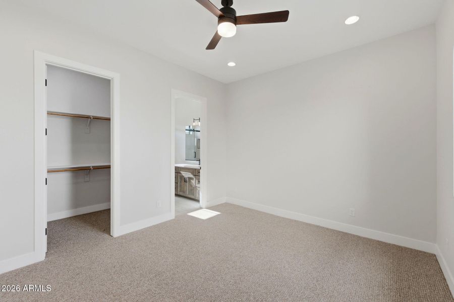 33-Bedroom 4 (1) 33-Bedroom 4 (1)