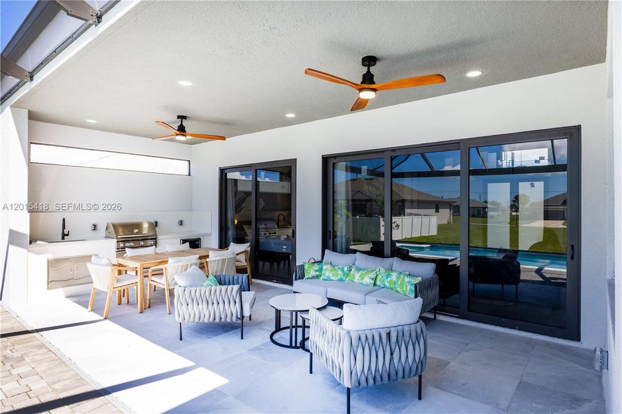 Exterior details and patio area of a home in , Cape Coral (Image 30).