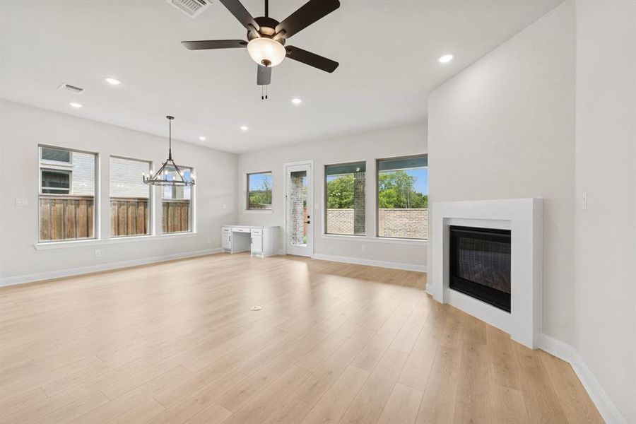 Spacious, unfurnished interior of a new home in South Pointe Cottage Series, Mansfield (Image 14). Spacious, unfurnished interior of a new home in South Pointe Cottage Series, Mansfield (Image 14).