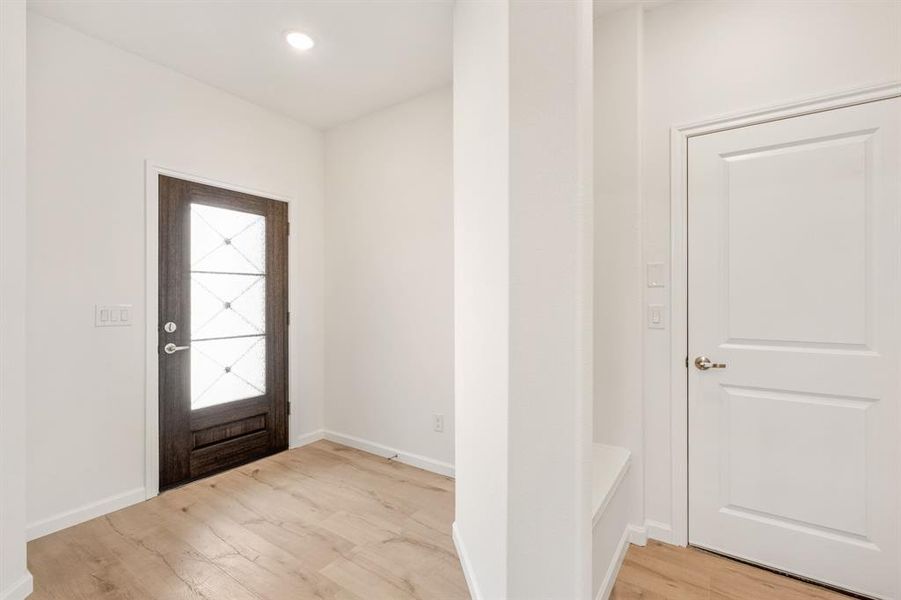 Spacious, unfurnished interior of a new home in ArrowBrooke Elements, Aubrey (Image 22). Spacious, unfurnished interior of a new home in ArrowBrooke Elements, Aubrey (Image 22).