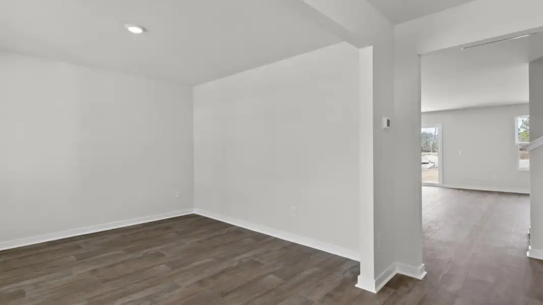Spacious, unfurnished interior of a new home in Vineyard Trail, Jacksonville (Image 17). Spacious, unfurnished interior of a new home in Vineyard Trail, Jacksonville (Image 17).