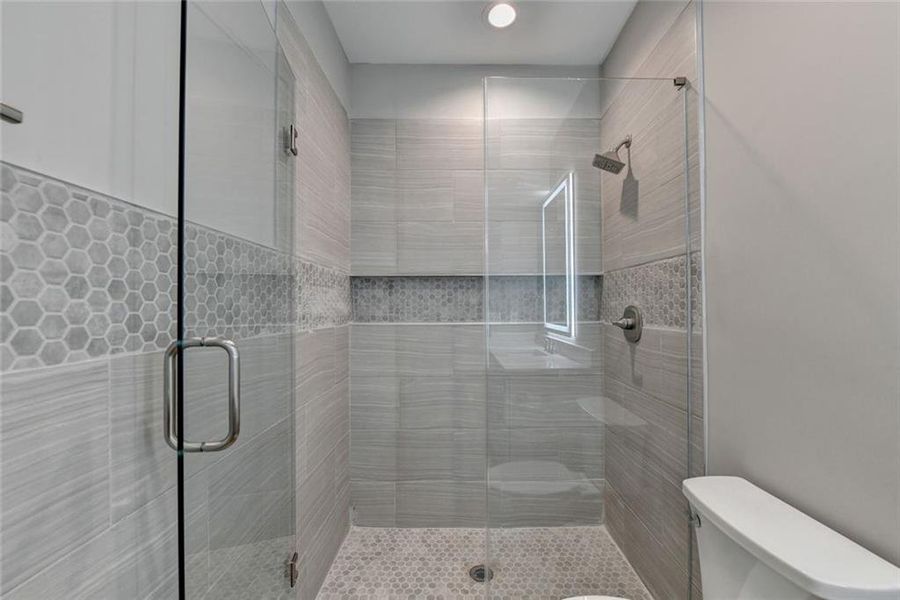 Furnished interior view inside a new home in , Lilburn (Image 10).