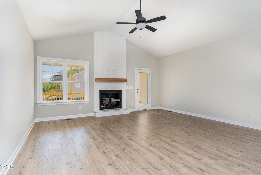 007_dsc00087-edit_549 007_dsc00087-edit_549