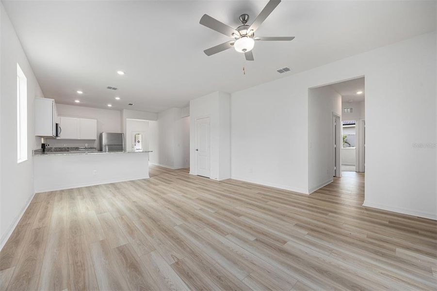 Spacious, unfurnished interior of a new home in Poinciana, Poinciana (Image 9). Spacious, unfurnished interior of a new home in Poinciana, Poinciana (Image 9).