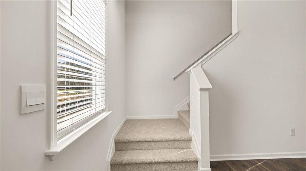 Spacious, unfurnished interior of a new home in Kingston Ranch at Lake Oconee, Buckhead (Image 37).