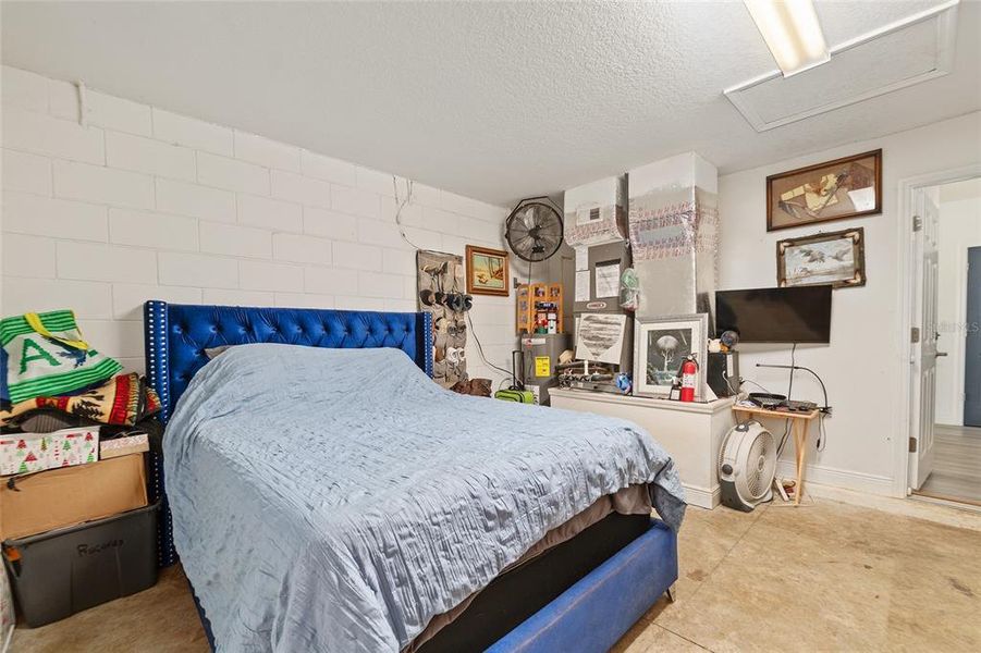 Furnished interior view inside a new home in , Belleview (Image 9).
