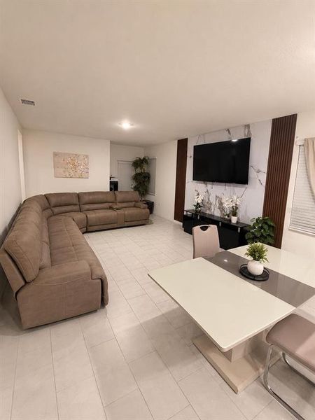 Furnished interior view inside a new home in Villamar, Winter Haven (Image 11).