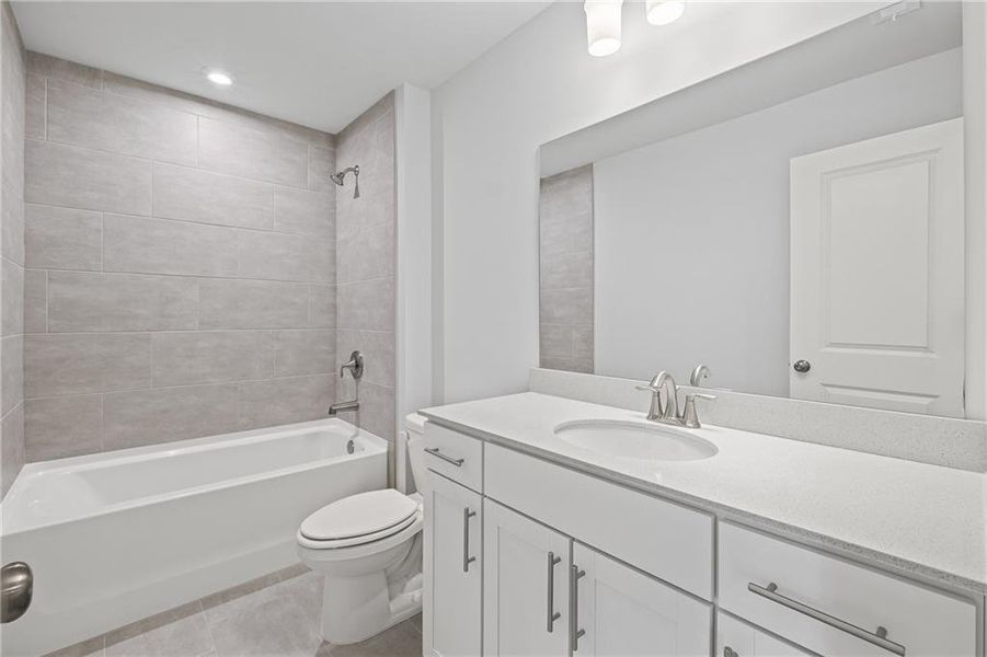 Furnished interior view inside a new home in Adler Springs, Powder Springs (Image 4).