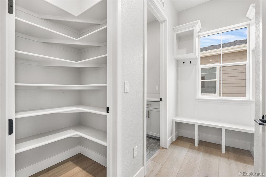 Spacious, unfurnished interior of a new home in Retreat at The Canyons, Castle Pines (Image 35).