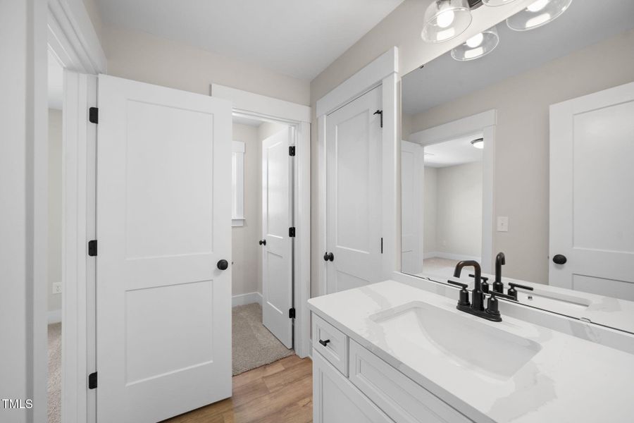 42-web-or-mls-DSC_9452 42-web-or-mls-DSC_9452