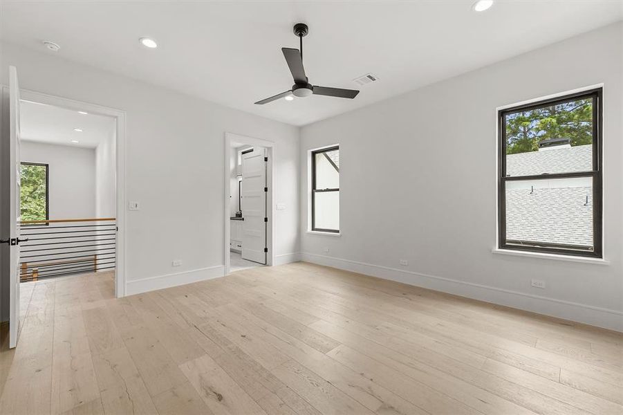 Spacious, unfurnished interior of a new home in , Montgomery (Image 31).