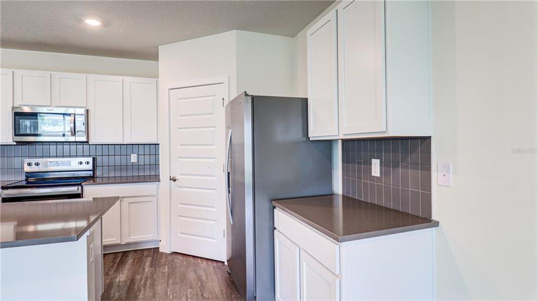 Furnished interior view inside a new home in Epperson, Wesley Chapel (Image 5).