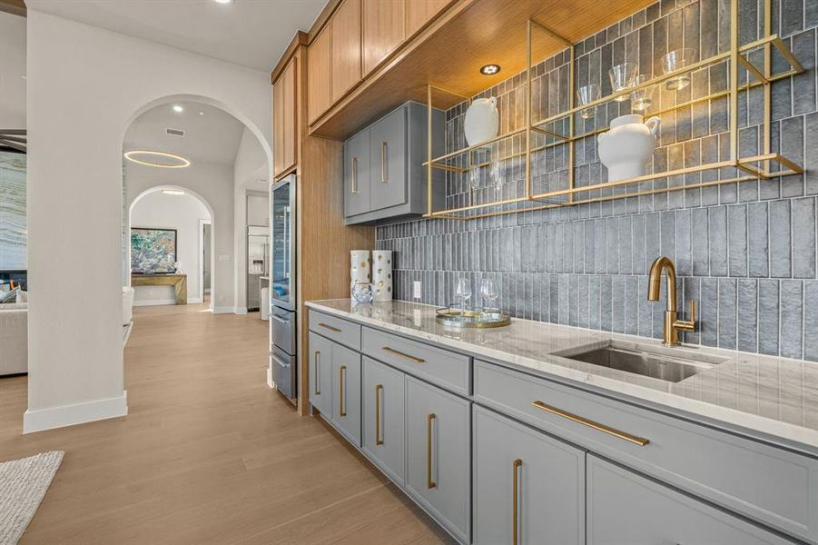 Furnished interior view inside a new home in , Northlake (Image 40).