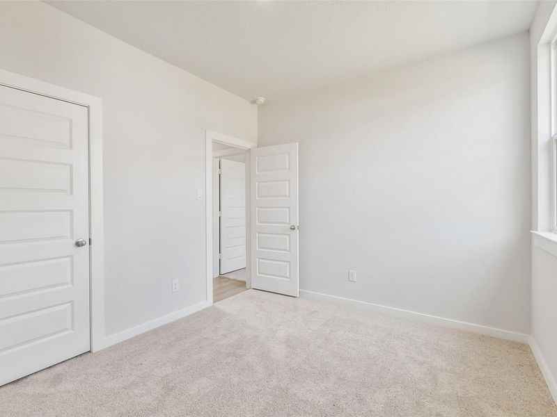 Spacious, unfurnished interior of a new home in Liberty Estates, Cleveland (Image 35).