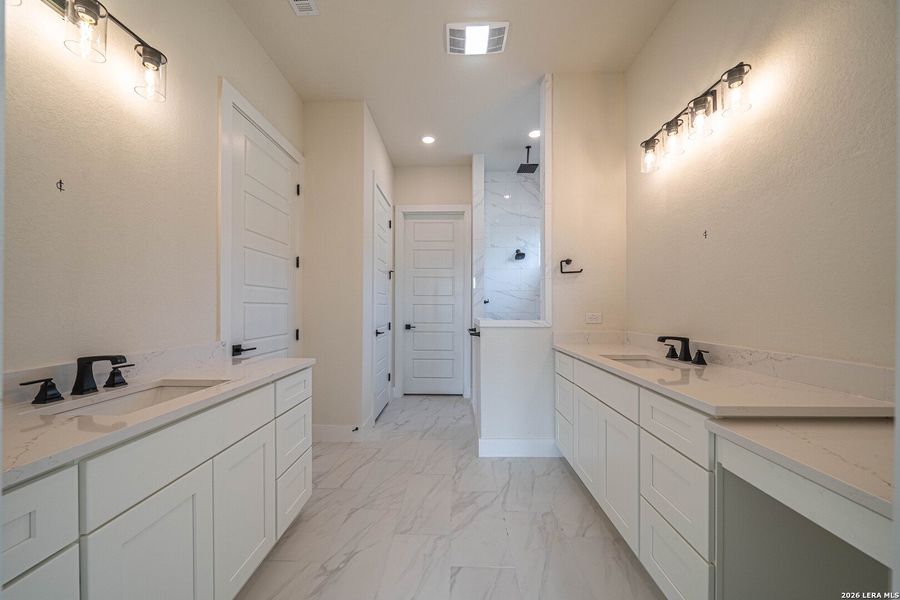 Furnished interior view inside a new home in , Kerrville (Image 5).