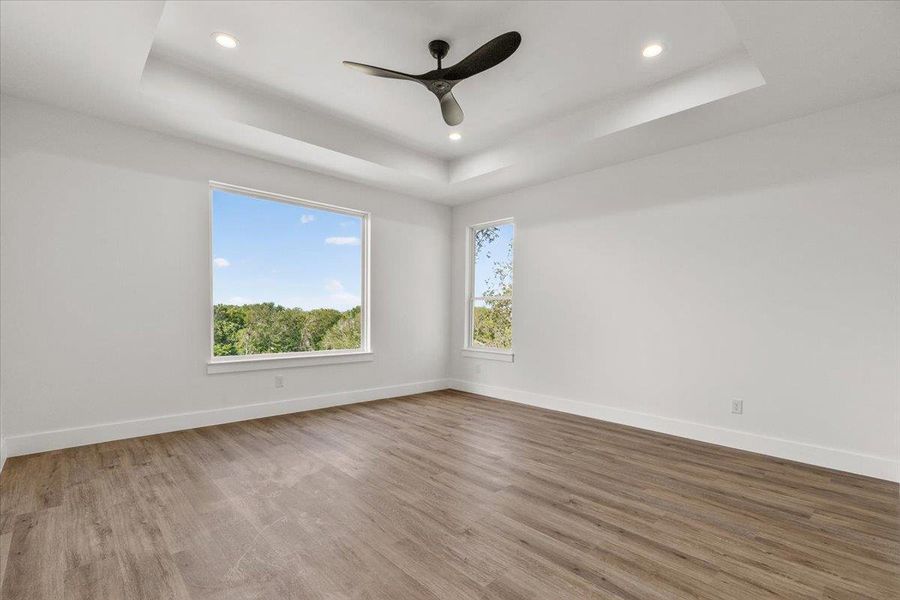 Spacious, unfurnished interior of a new home in , Bastrop (Image 31).