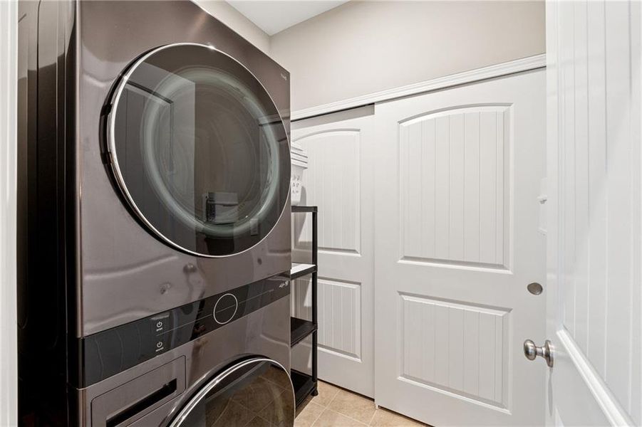 Furnished interior view inside a new home in Poplar Place, Dallas (Image 23).