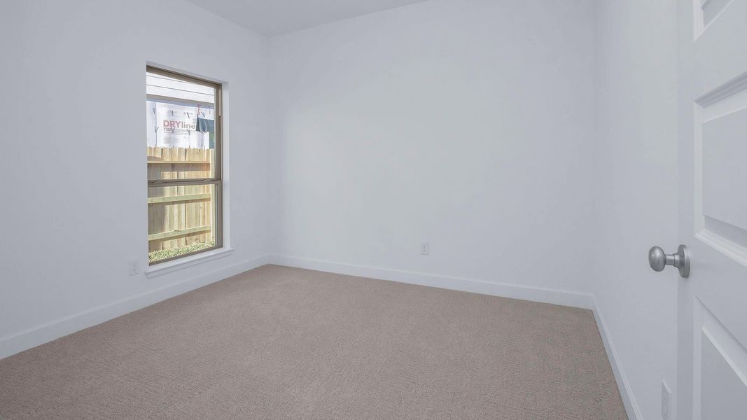 Spacious, unfurnished interior of a new home in Grand Central Park, Conroe (Image 15).