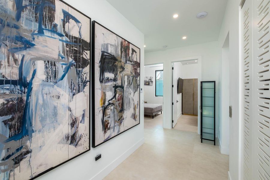 Furnished interior view inside a new home in , Key Largo (Image 15).