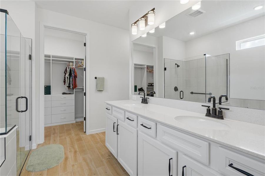 Furnished interior view inside a new home in , St. Cloud (Image 8).