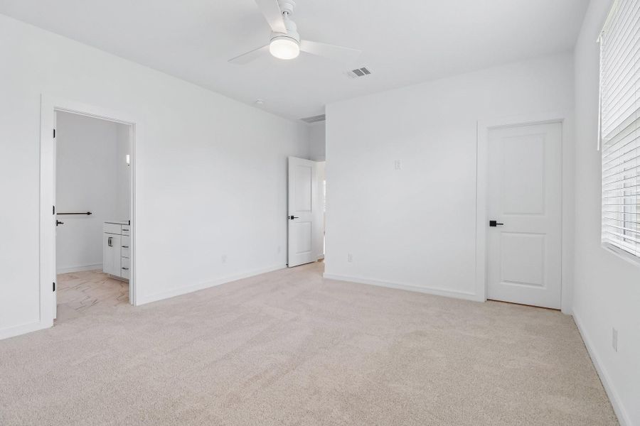 Secluded primary suite