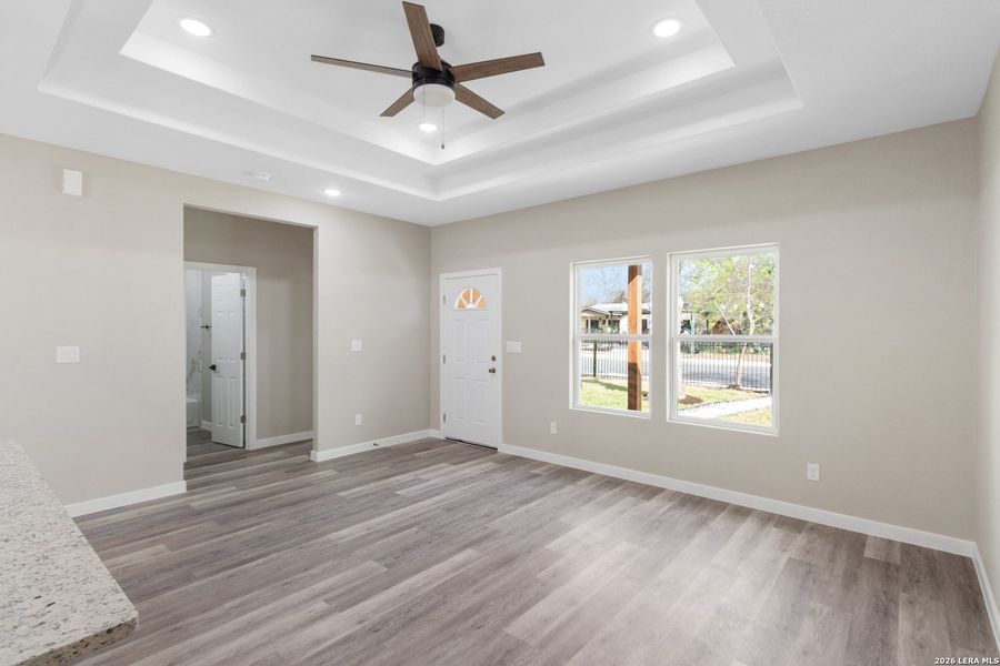 Spacious, unfurnished interior of a new home in , San Antonio (Image 12).