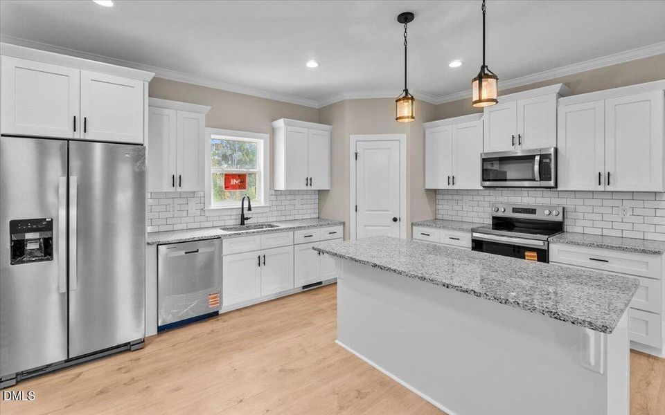 10-Kim 3302 Fox Glow-10