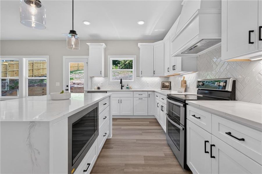 Furnished interior view inside a new home in , Cumming (Image 16).