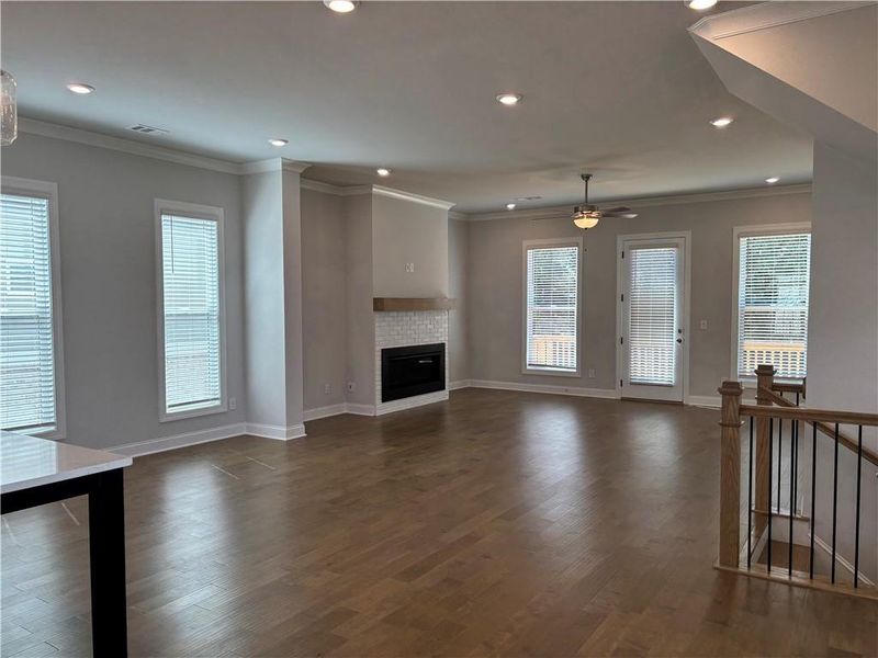 Spacious, unfurnished interior of a new home in Brackley Single Family, Cumming (Image 57).